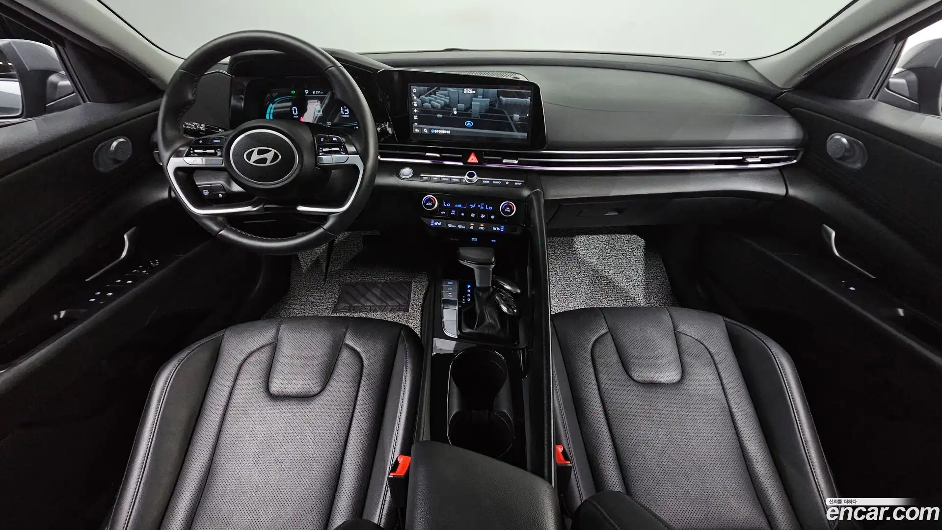 AVANTE Hyundai 2025.1-INNER-007