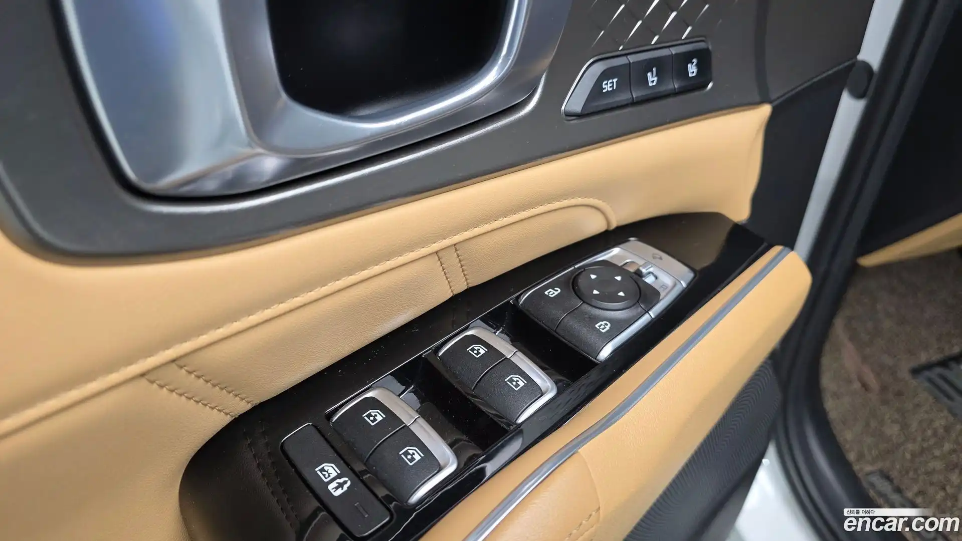 Sorento Kia 2020.3-OPTION-016