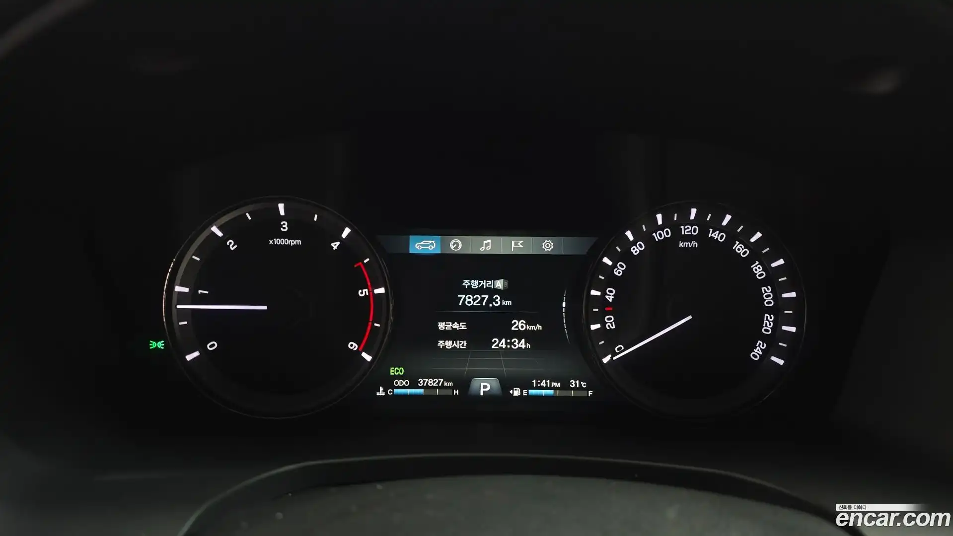 Rexton KG Mobility 2020.7-INNER-008