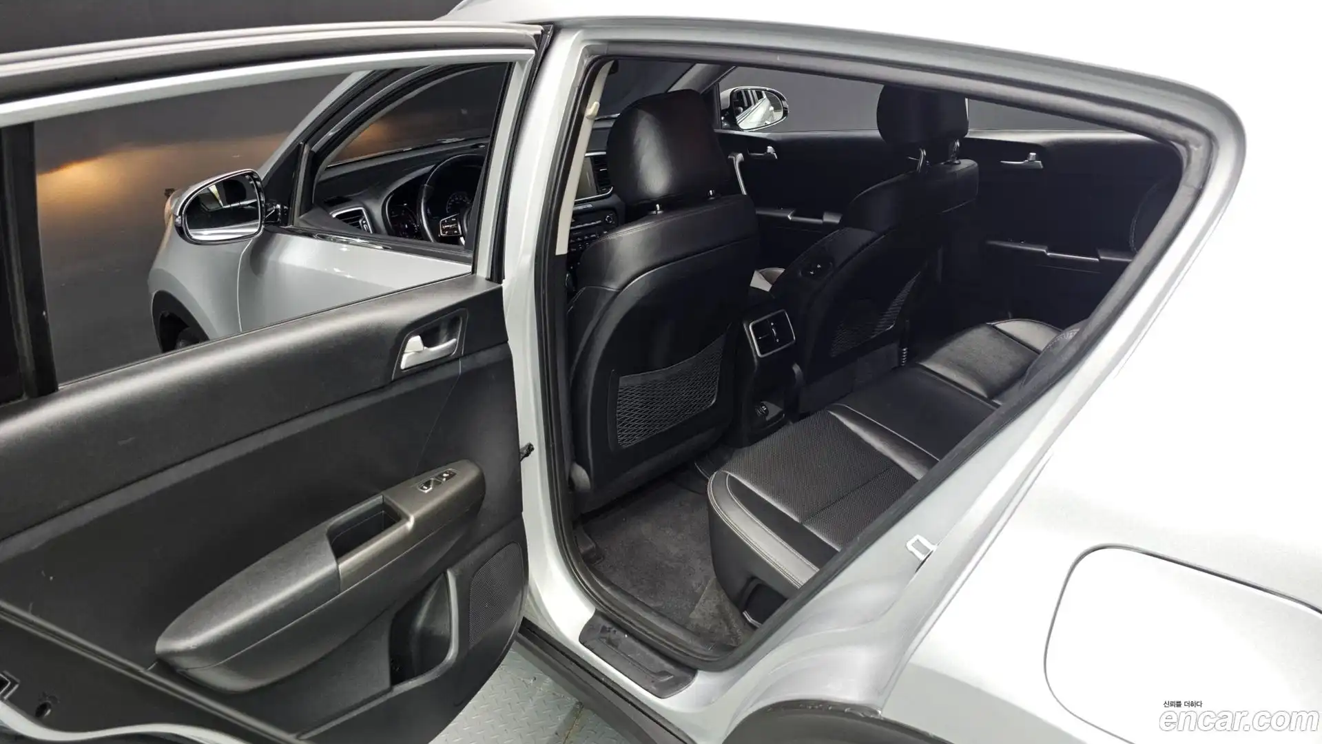 Sportage Kia 2019.4-OPTION-024