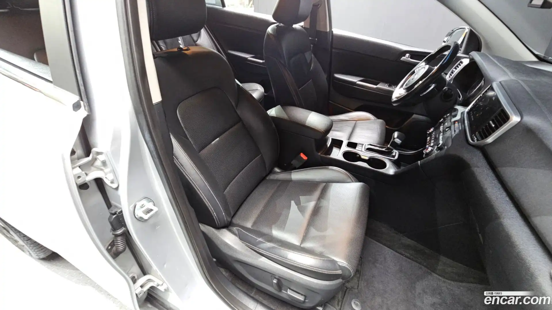 Sportage Kia 2019.4-INNER-036