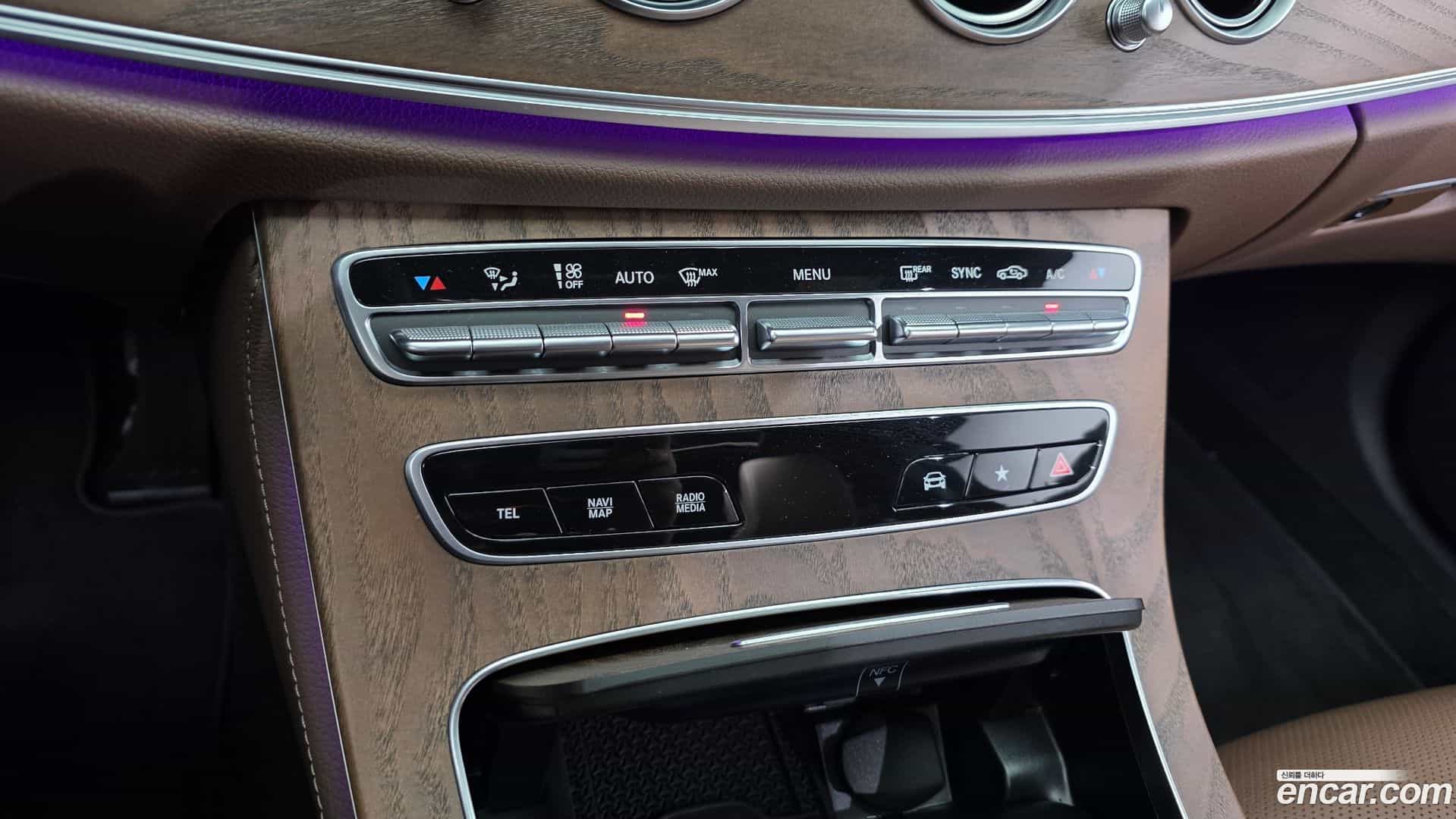 E-Class Mercedes-Benz 2023.9-OPTION-021