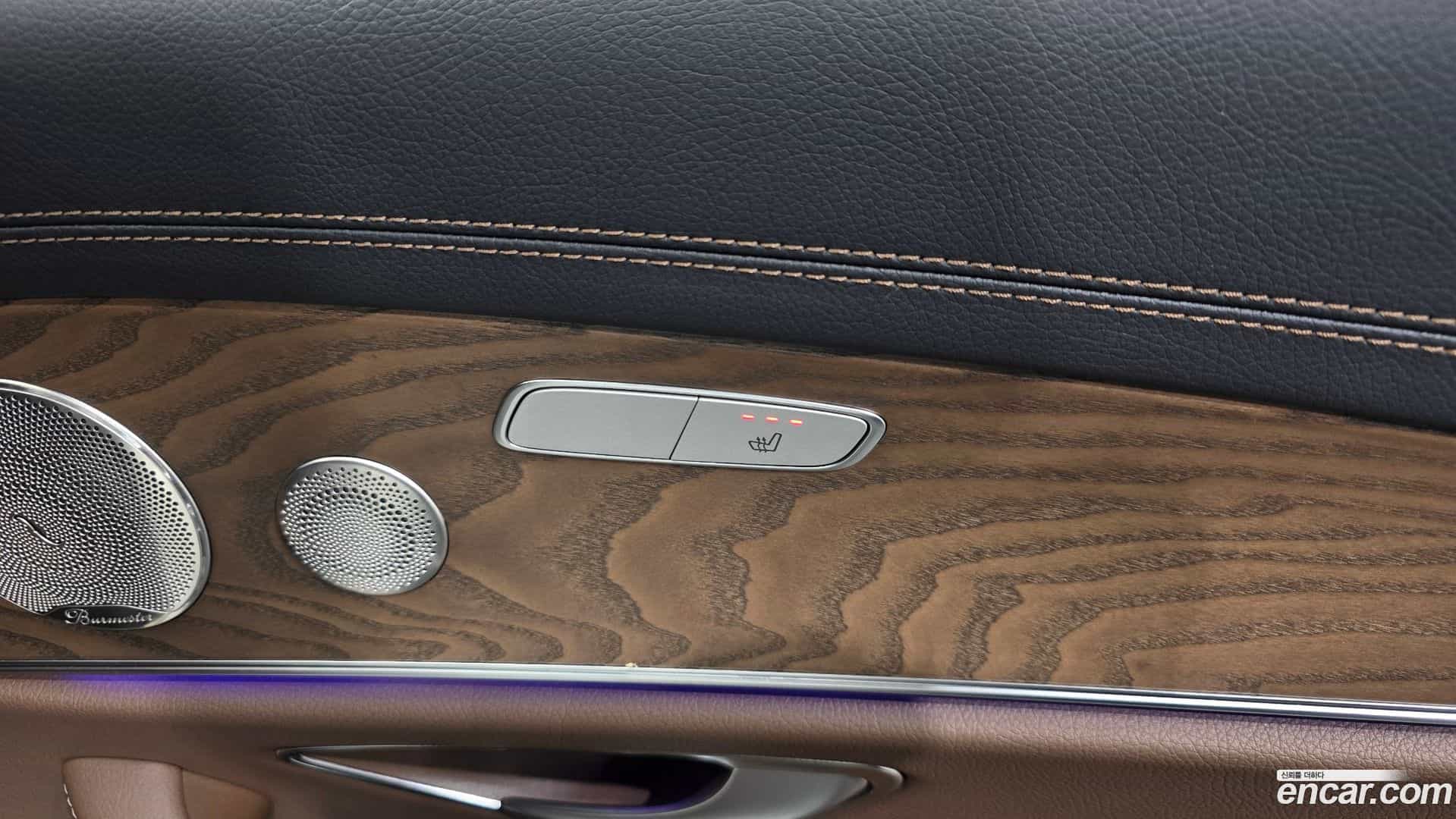 E-Class Mercedes-Benz 2023.9-OPTION-043