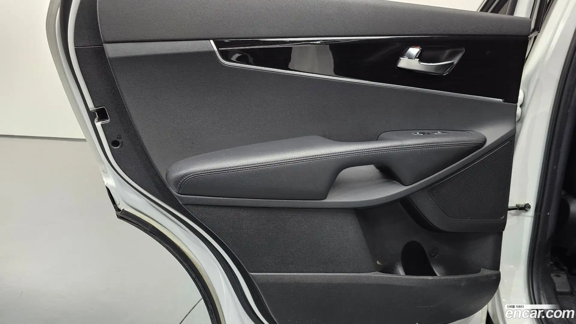 Sorento Kia 2017.10-INNER-035