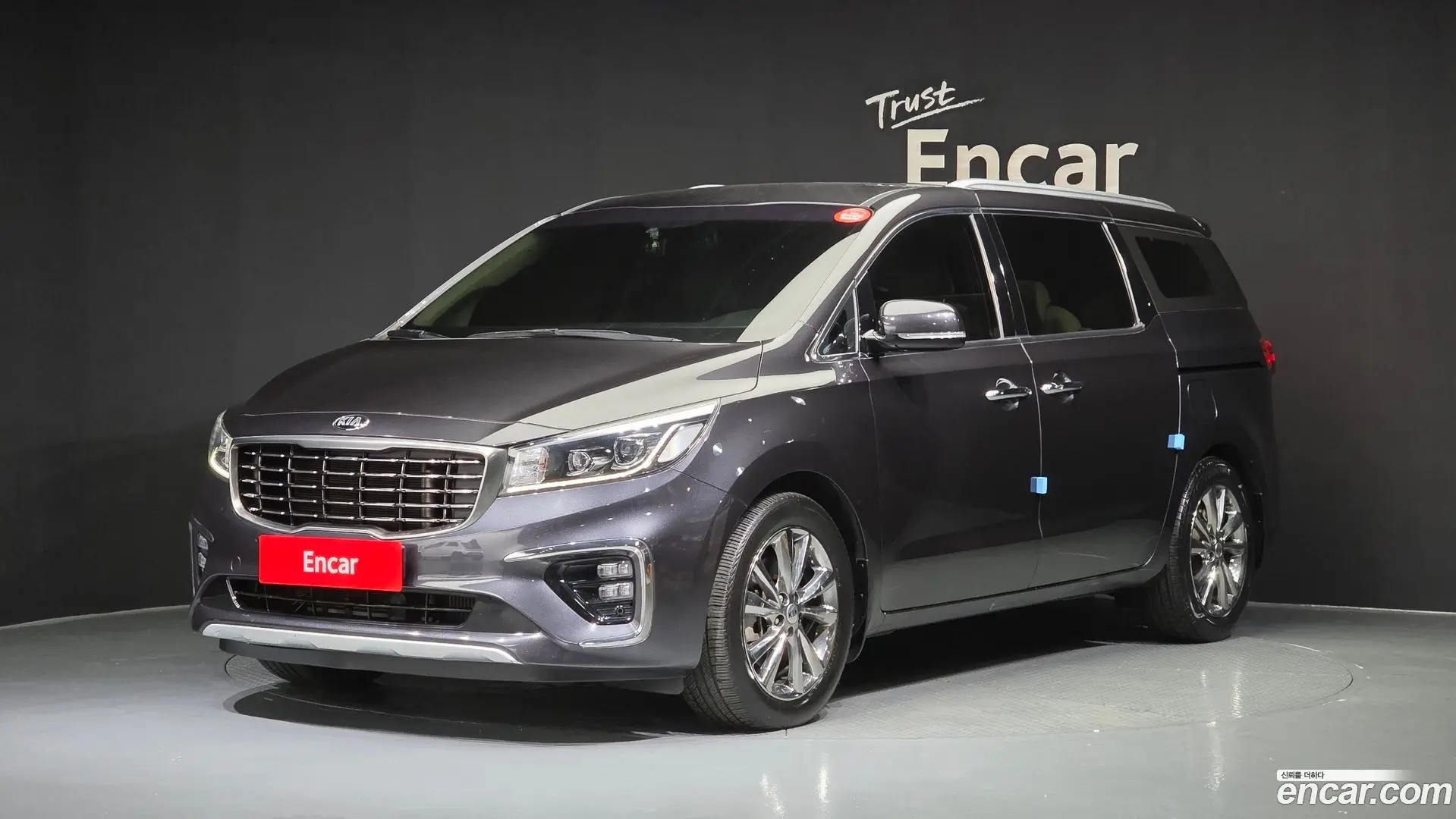 Main__Slider__Photo:Canival Kia 2020.0-0