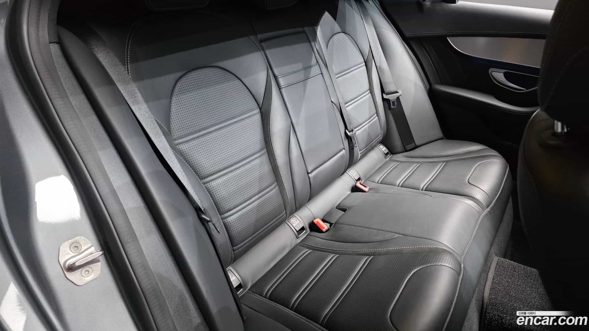 C-Class Mercedes-Benz 2017.10-OPTION-015
