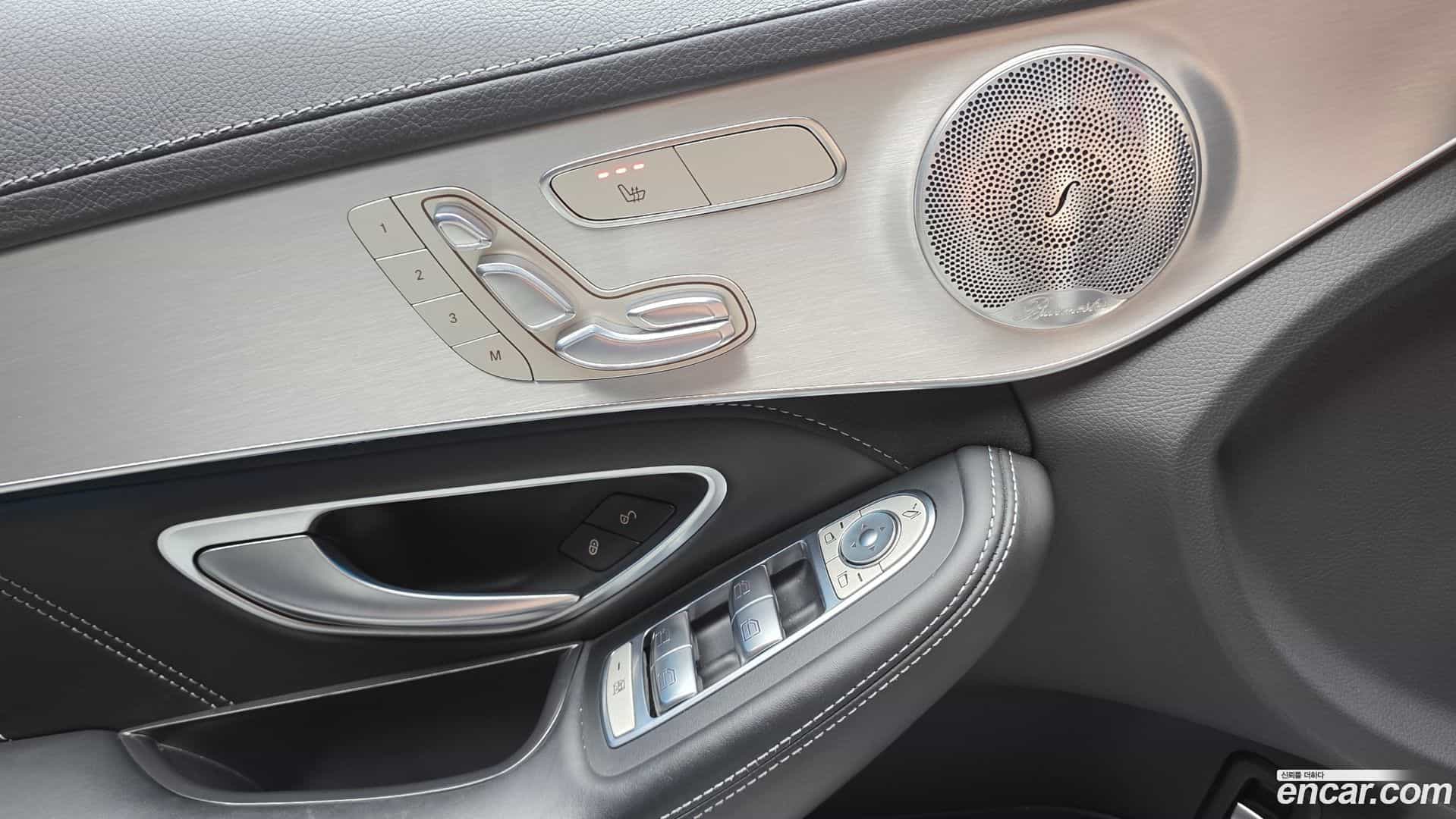 C-Class Mercedes-Benz 2017.10-OPTION-021