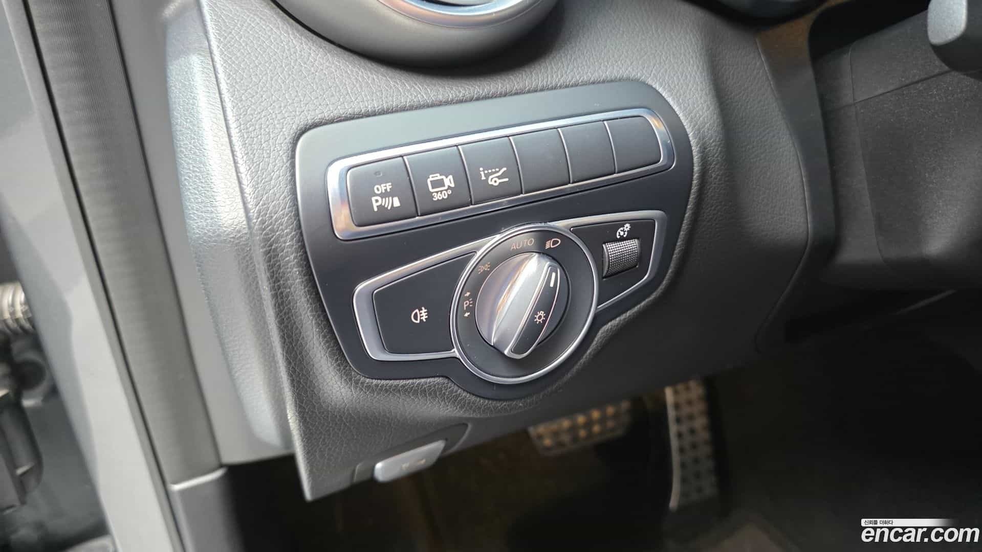 C-Class Mercedes-Benz 2017.10-OPTION-022