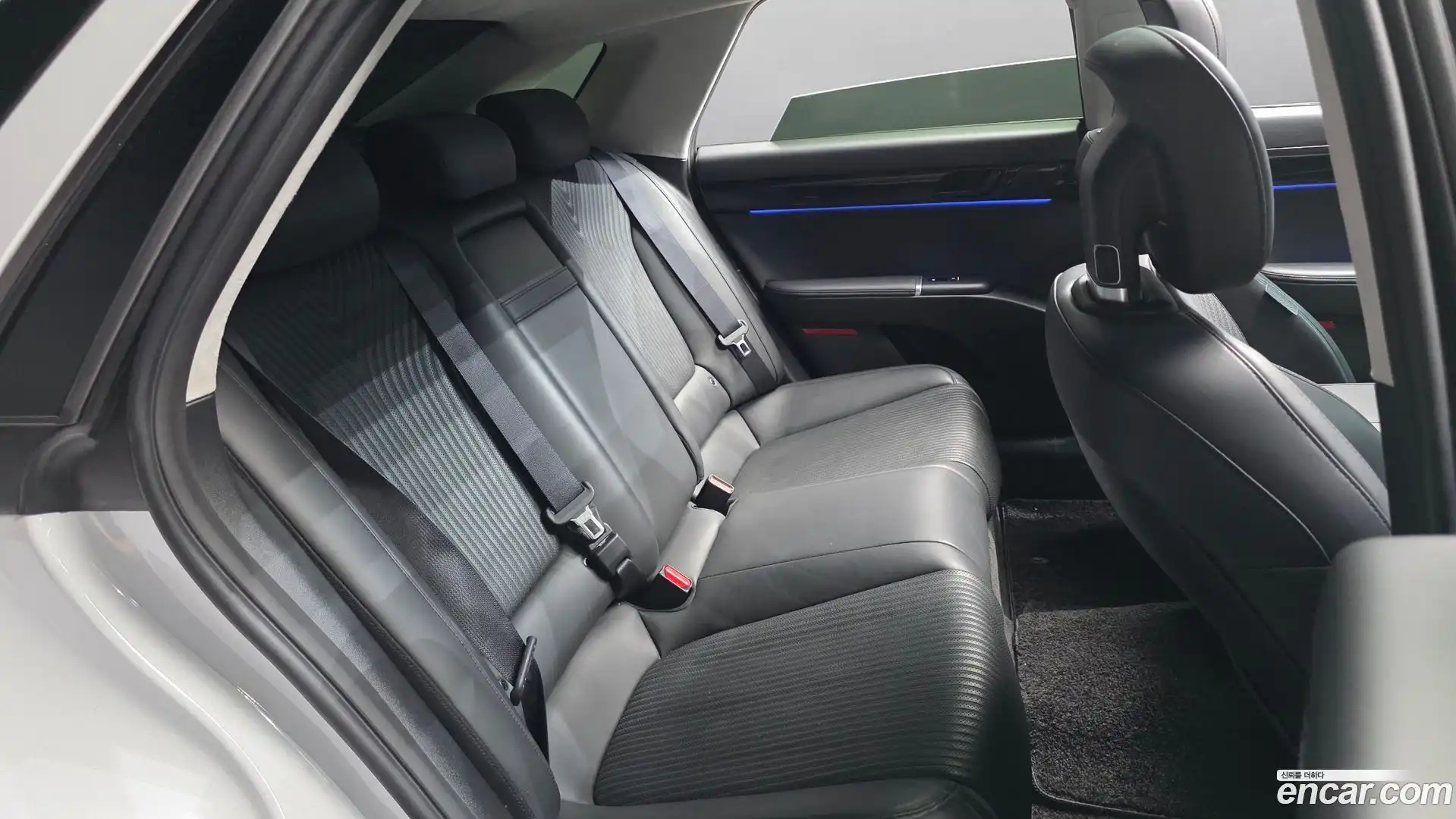 Grandeur Hyundai 2022.11-OPTION-015