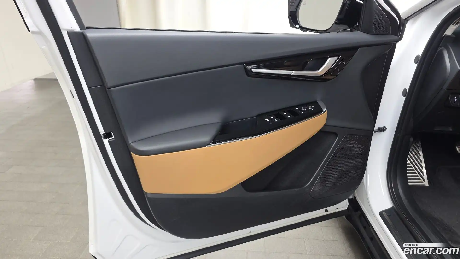 EV6 Kia 2024.3-INNER-034