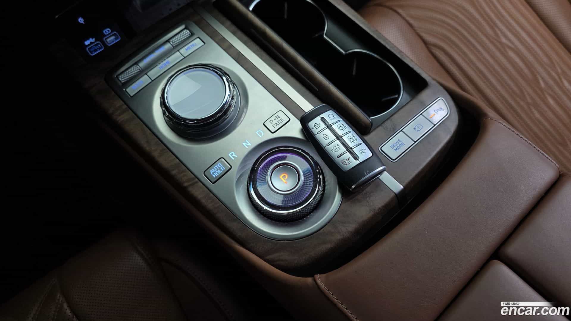 G80 Genesis 2023.2-INNER-009