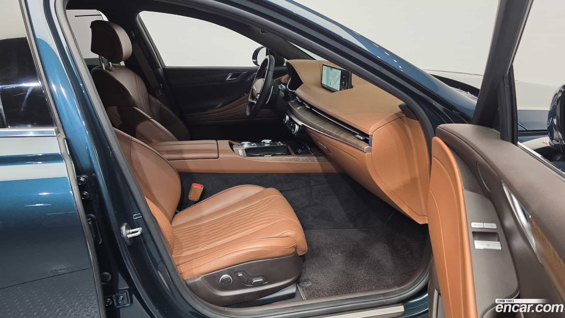 G80 Genesis 2023.2-OPTION-015