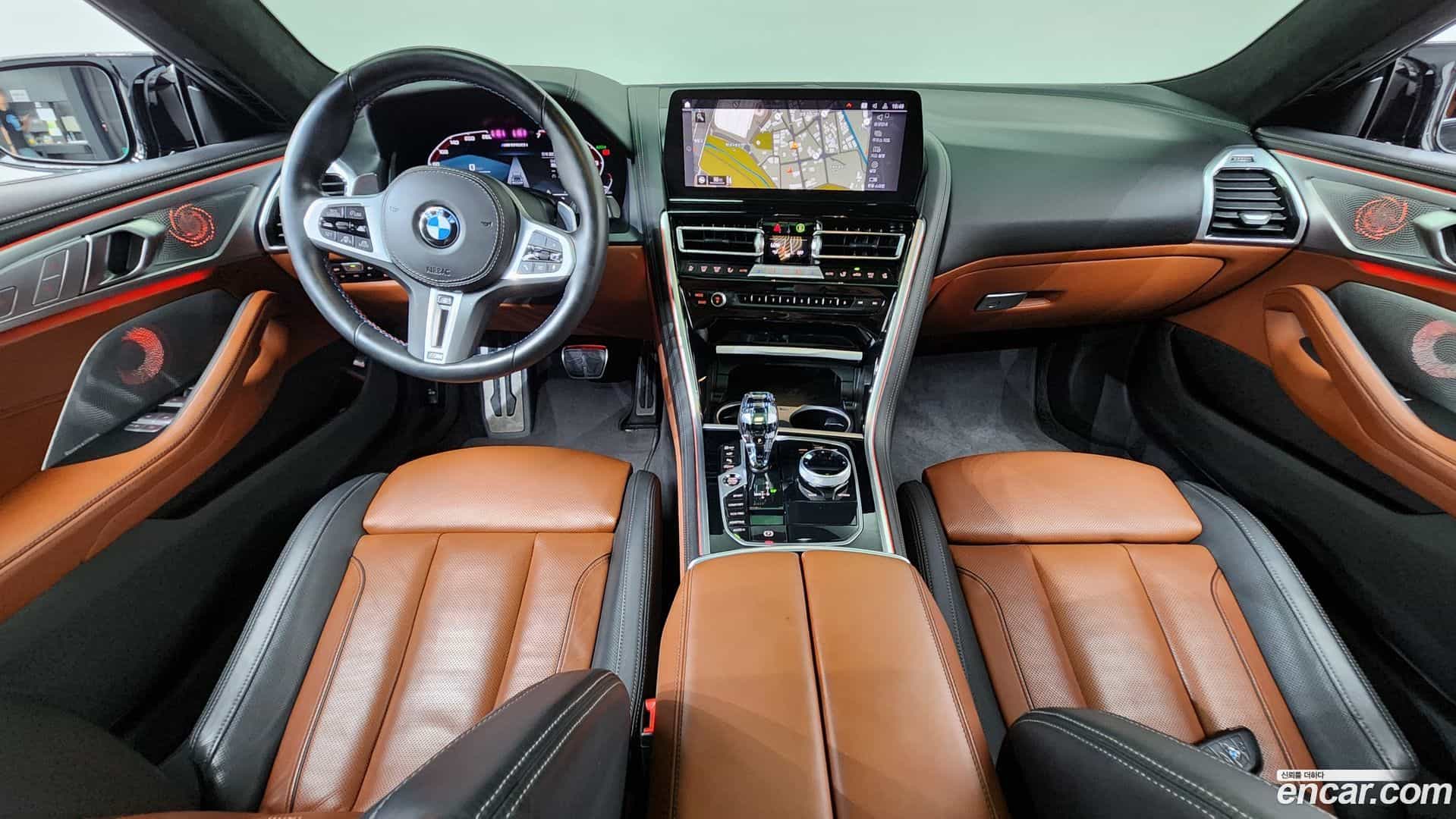 8-Series BMW 2022.7-INNER-007