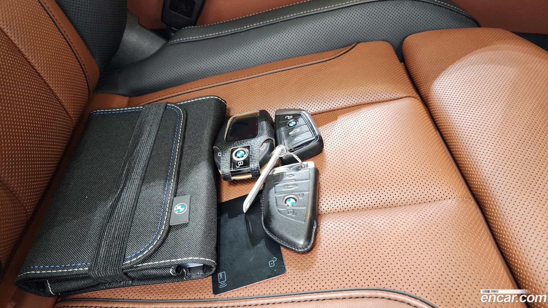 8-Series BMW 2022.7-OPTION-020