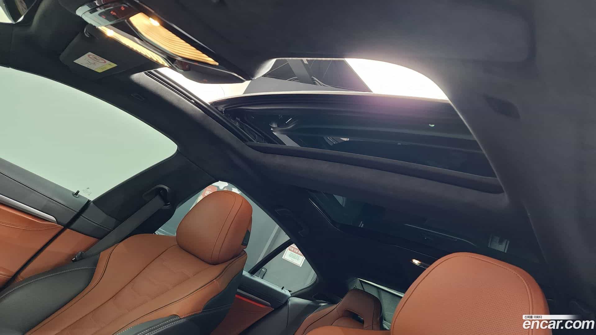 8-Series BMW 2022.7-OPTION-023