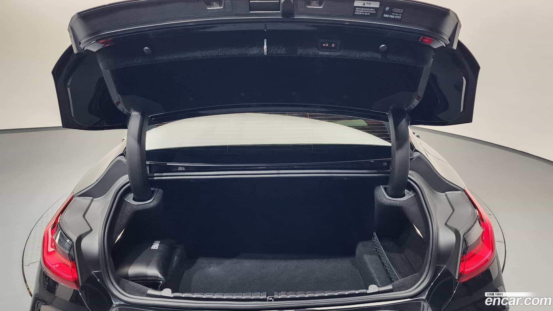 8-Series BMW 2022.7-OPTION-040