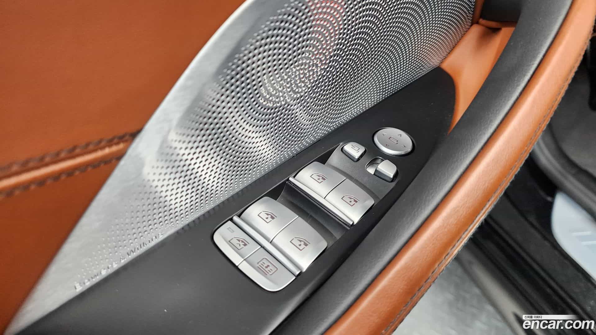 8-Series BMW 2022.7-OPTION-049