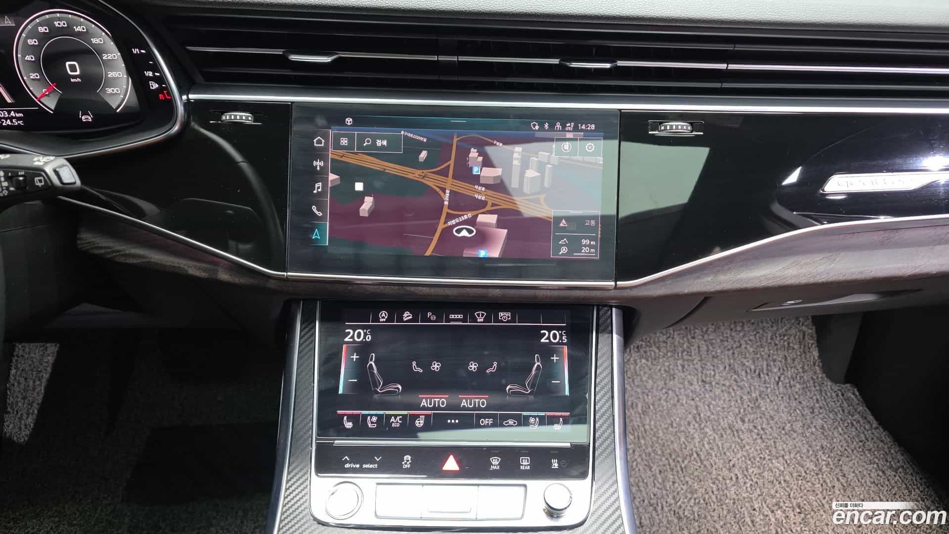 Q7 Audi 2021.5-OPTION-017