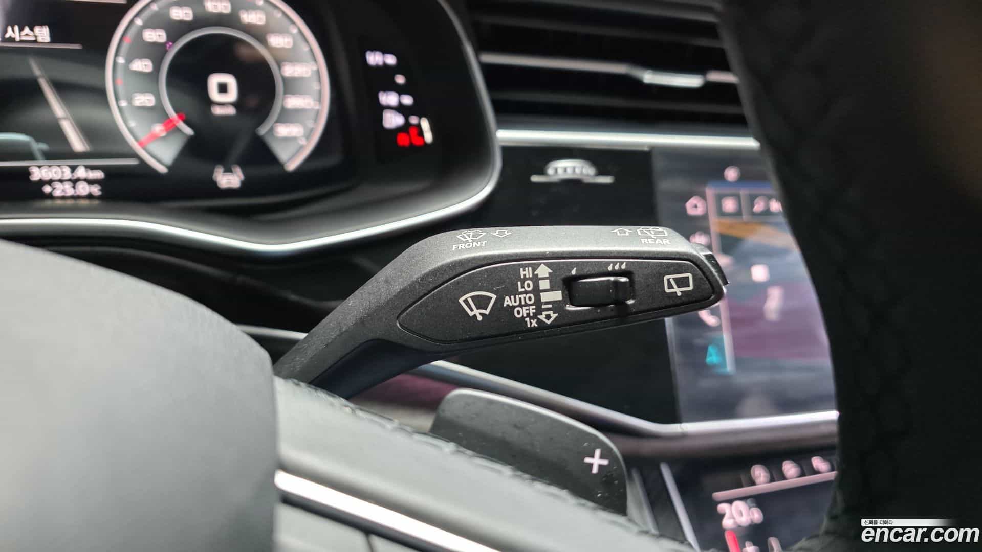 Q7 Audi 2021.5-OPTION-041