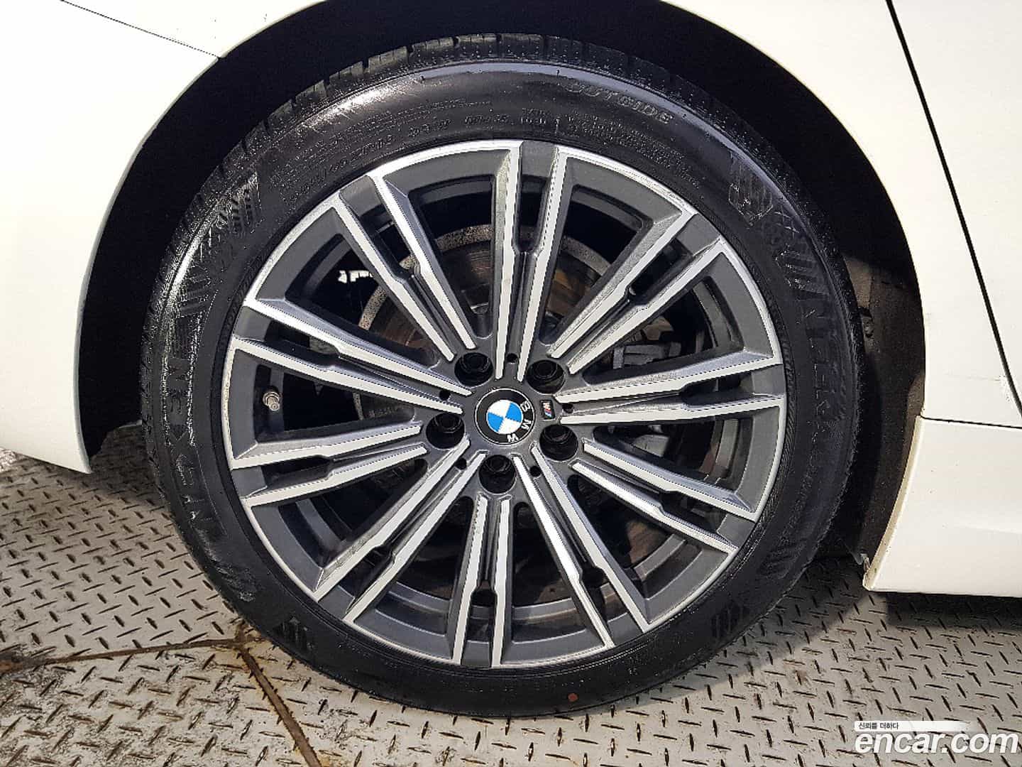 3-Series BMW 2021.4-OPTION-024