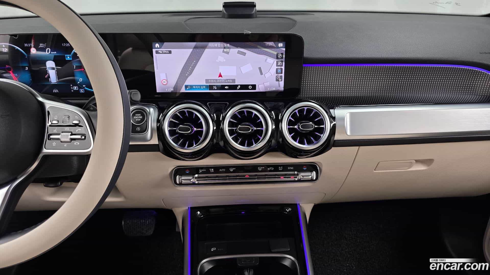 GLB-Class Mercedes-Benz 2022.3-OPTION-018
