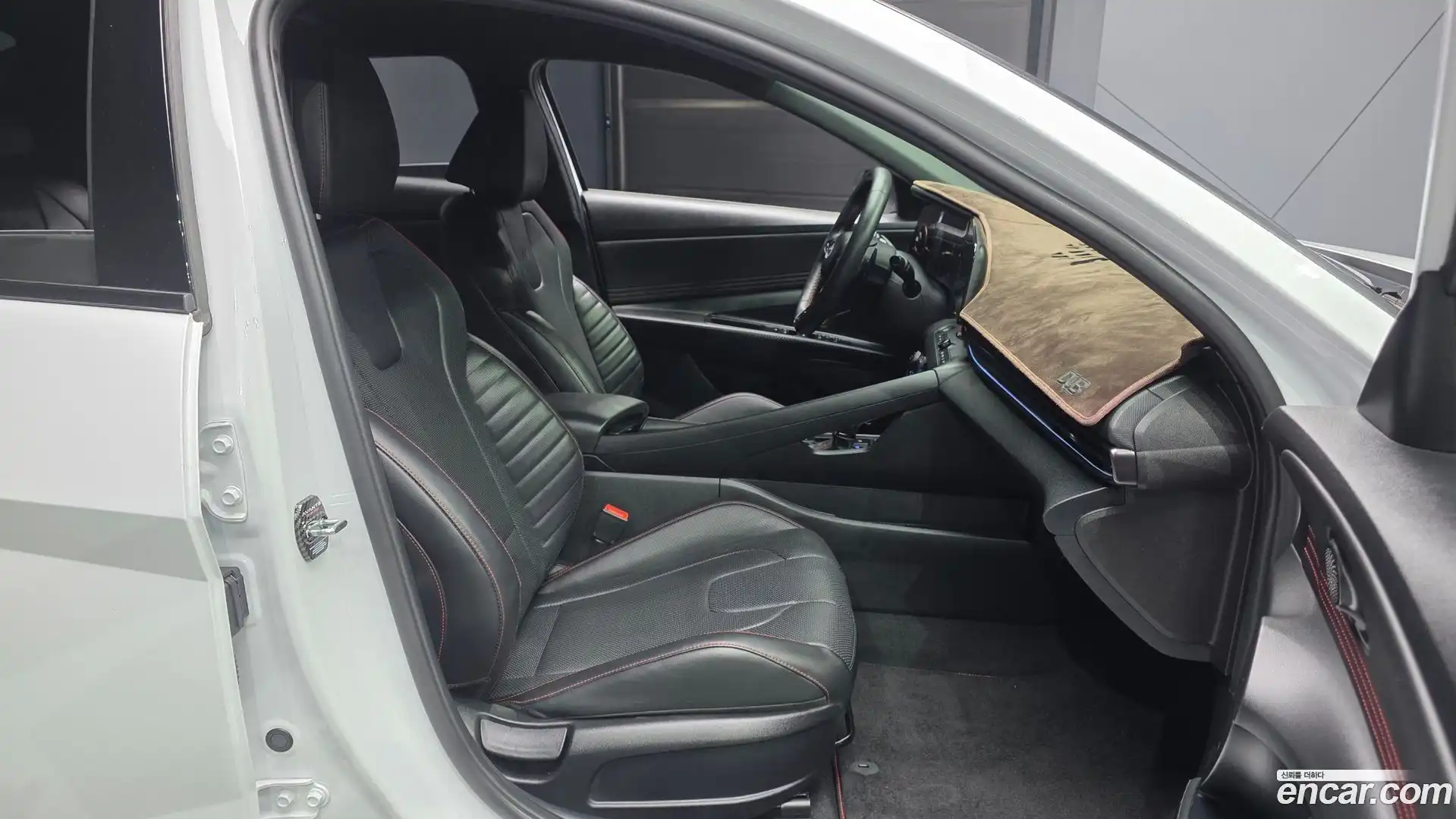 AVANTE Hyundai 2021.8-OPTION-015