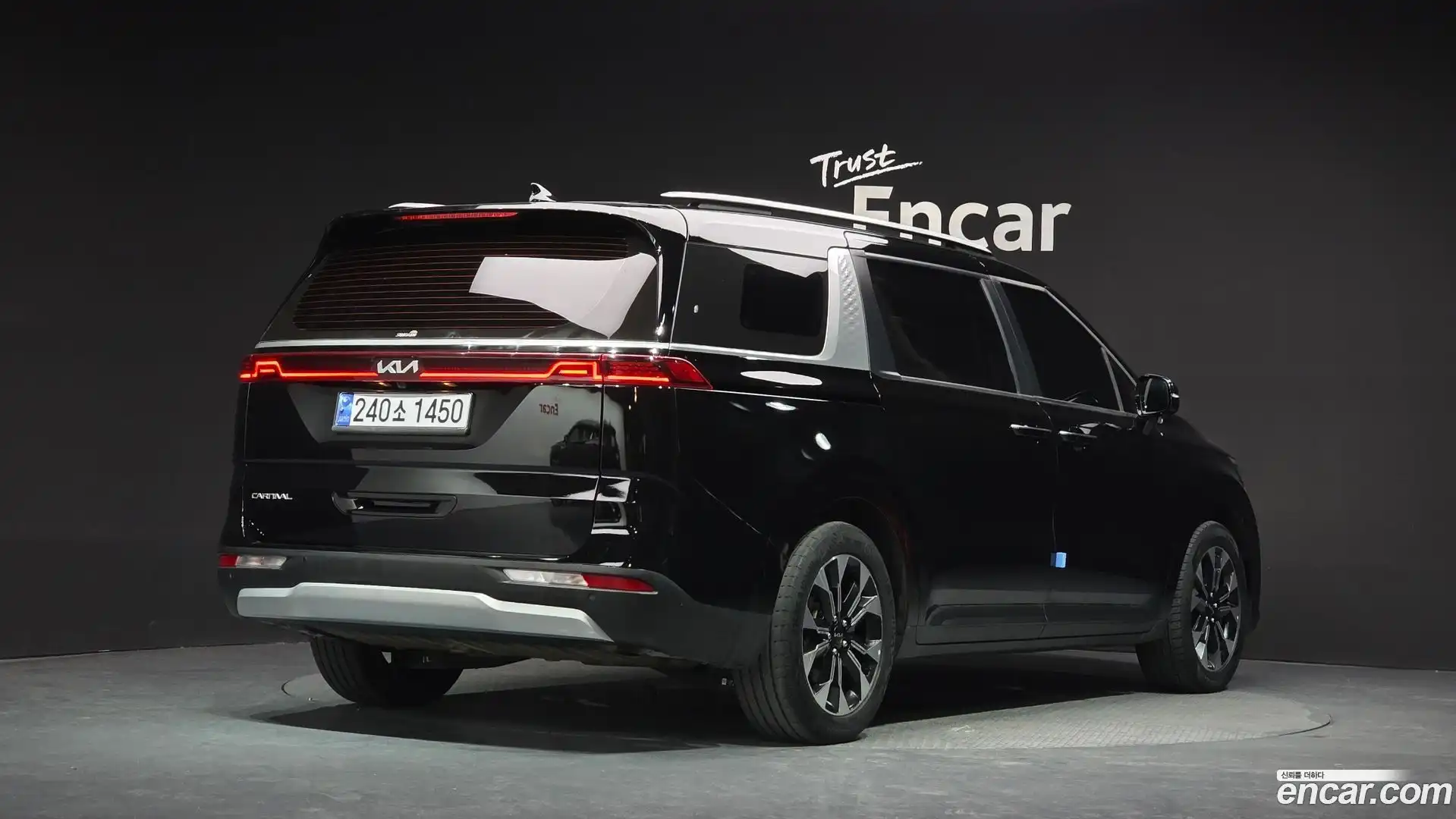 Canival Kia 2022.10-OUTER-002