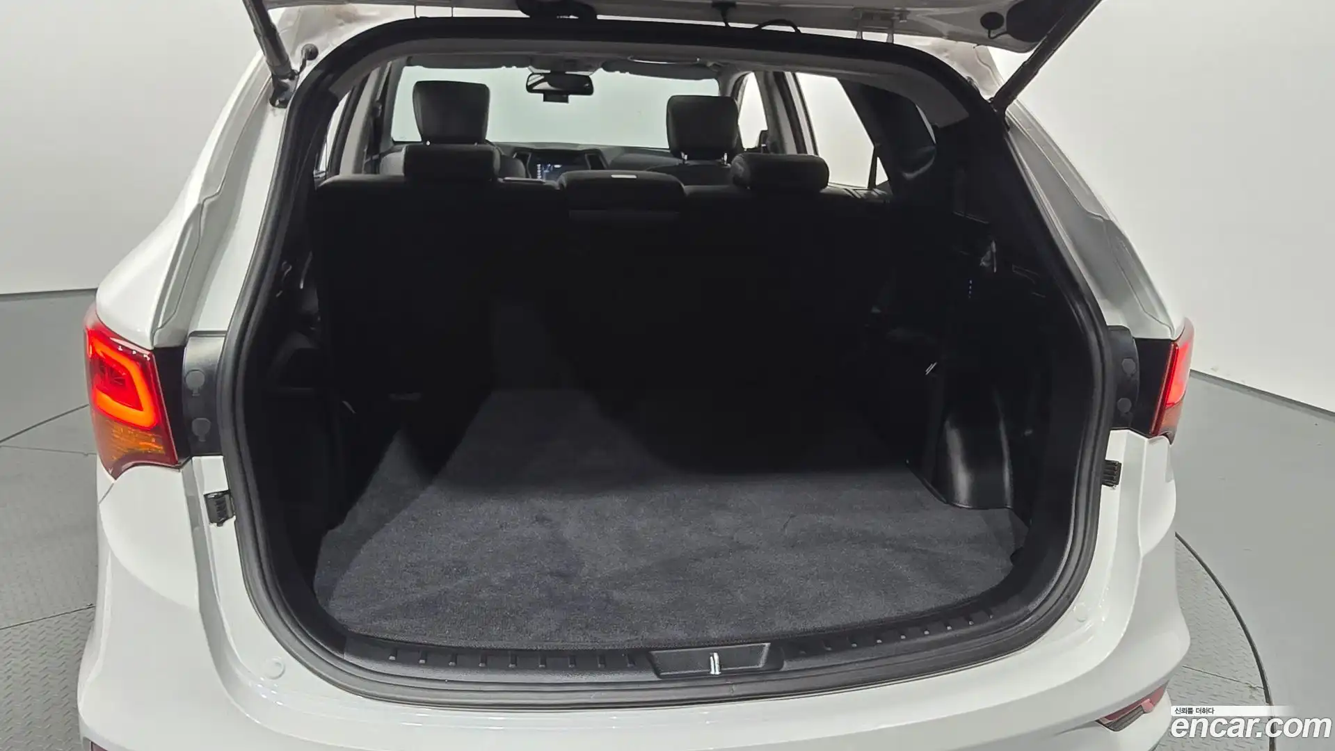 Santafe Hyundai 2016.8-OPTION-043