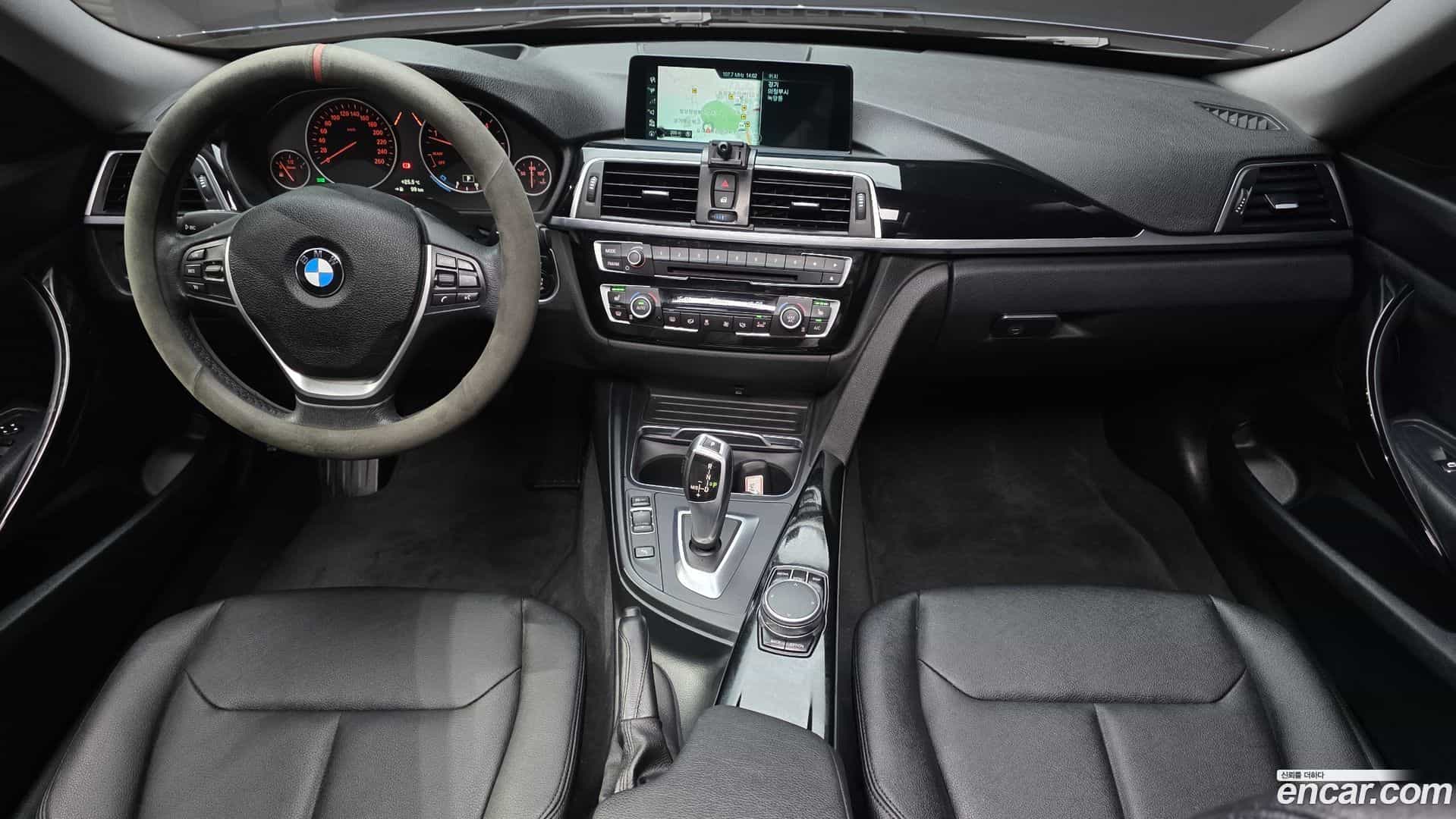 Gran Turismo BMW 2017.4-INNER-007