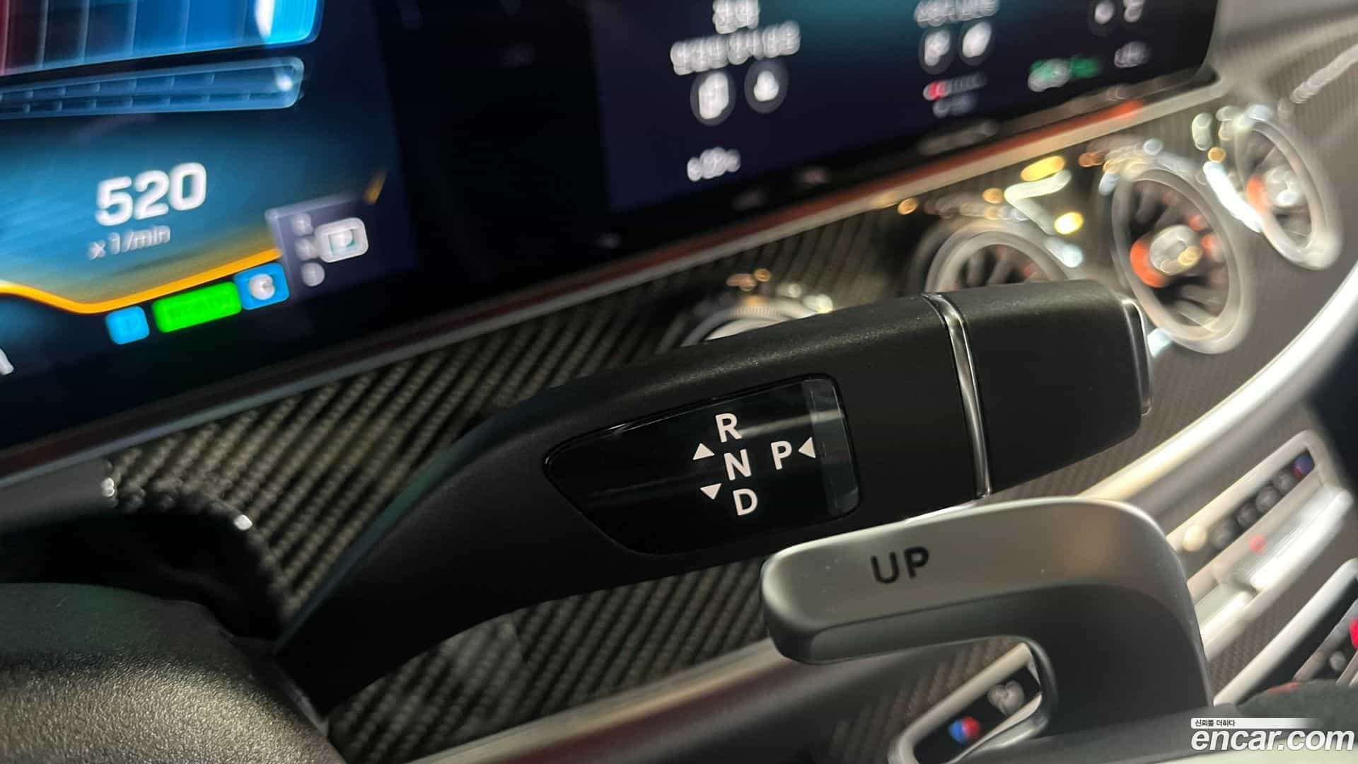 CLS-Class Mercedes-Benz 2023.2-INNER-009