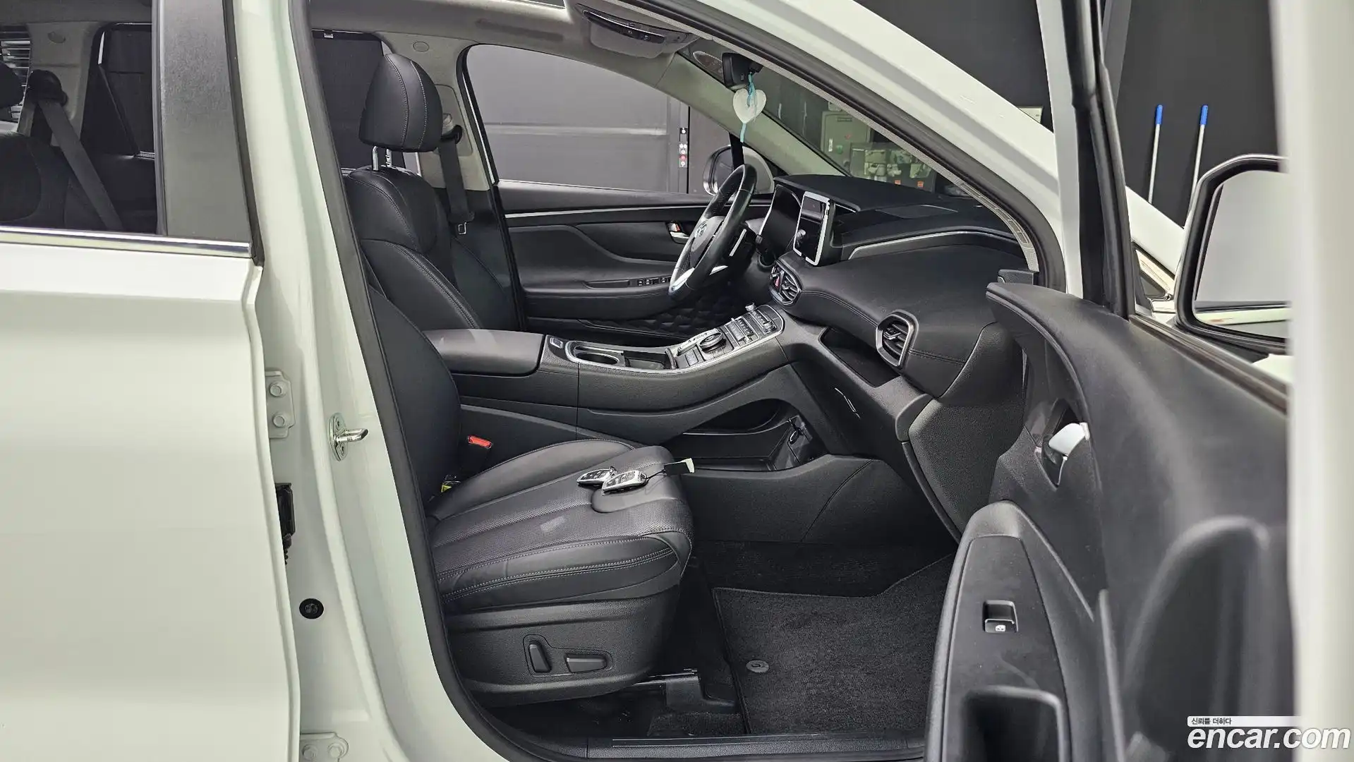 Santafe Hyundai 2021.6-OPTION-016