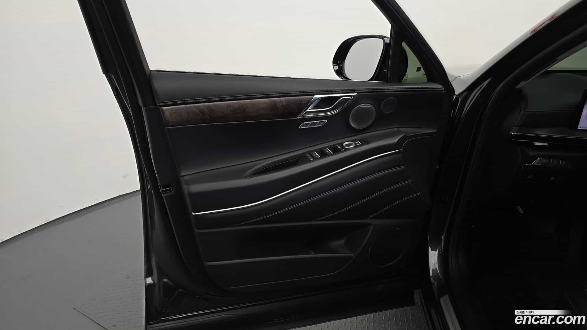 GV80 Genesis 2024.2-INNER-034