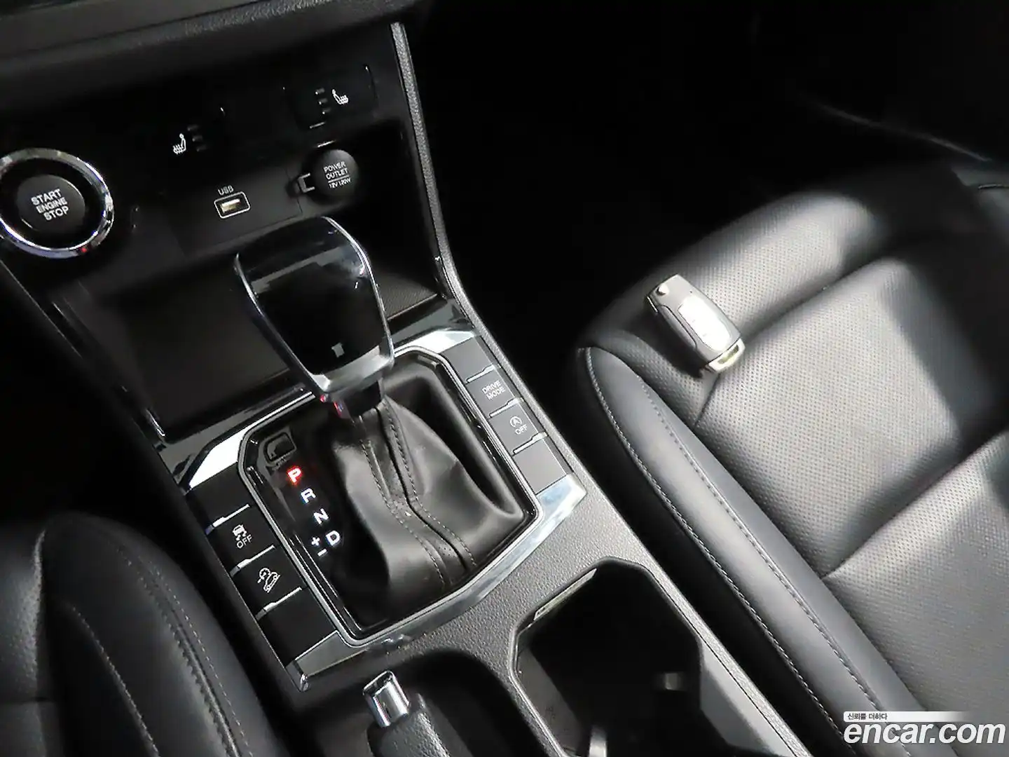 KORANDO KG Mobility 2021.4-INNER-009