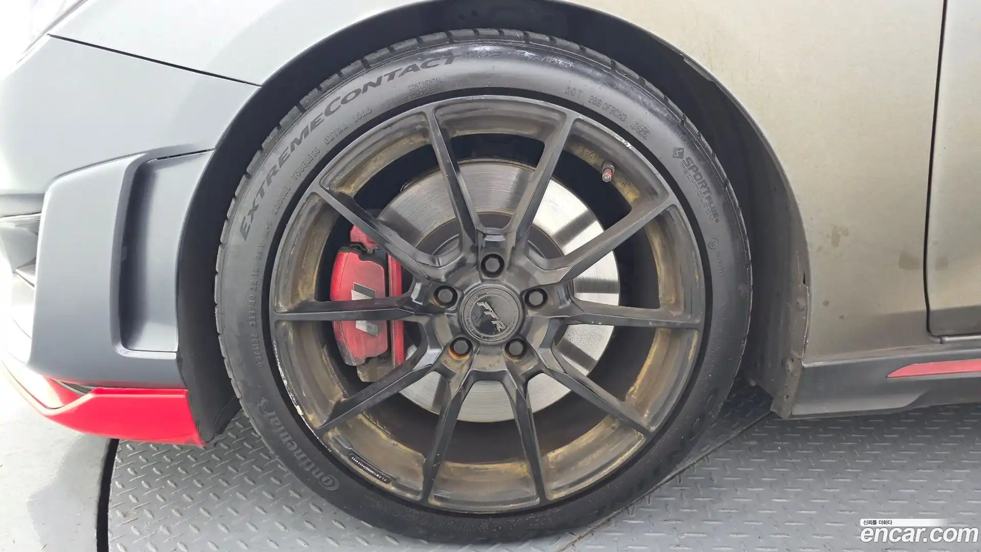 Veloster Hyundai 2020.11-OUTER-005