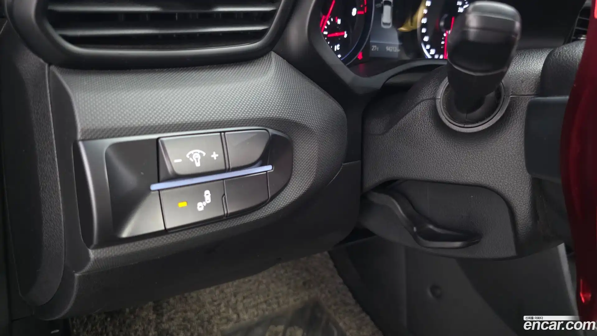 Veloster Hyundai 2020.11-OPTION-023