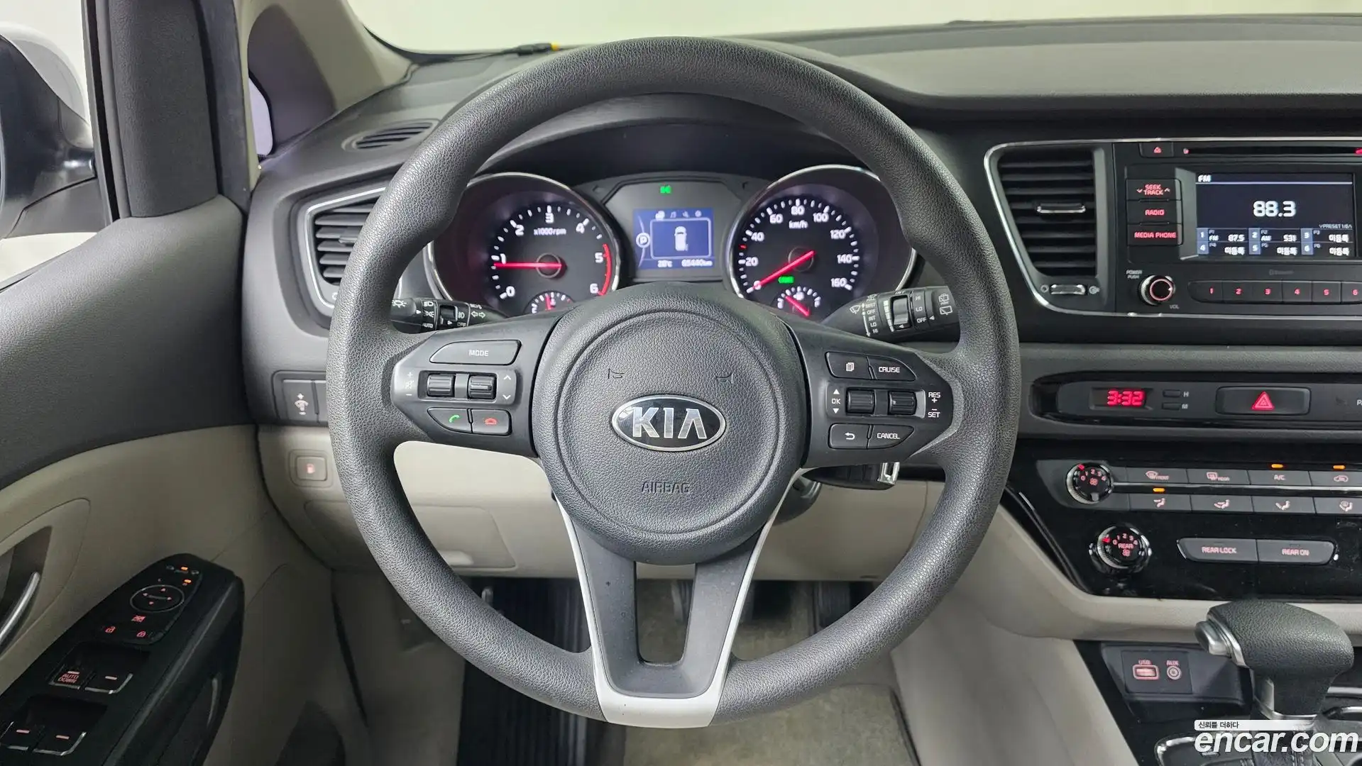 Canival Kia 2017.0-OPTION-017