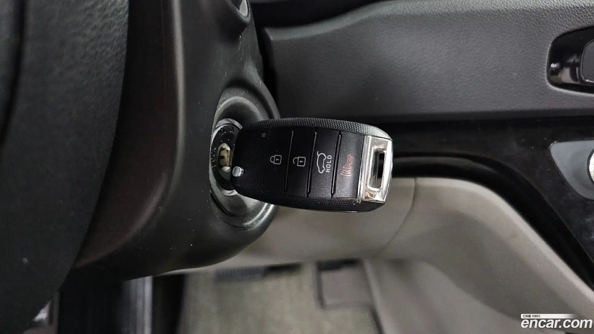 Canival Kia 2017.0-OPTION-024