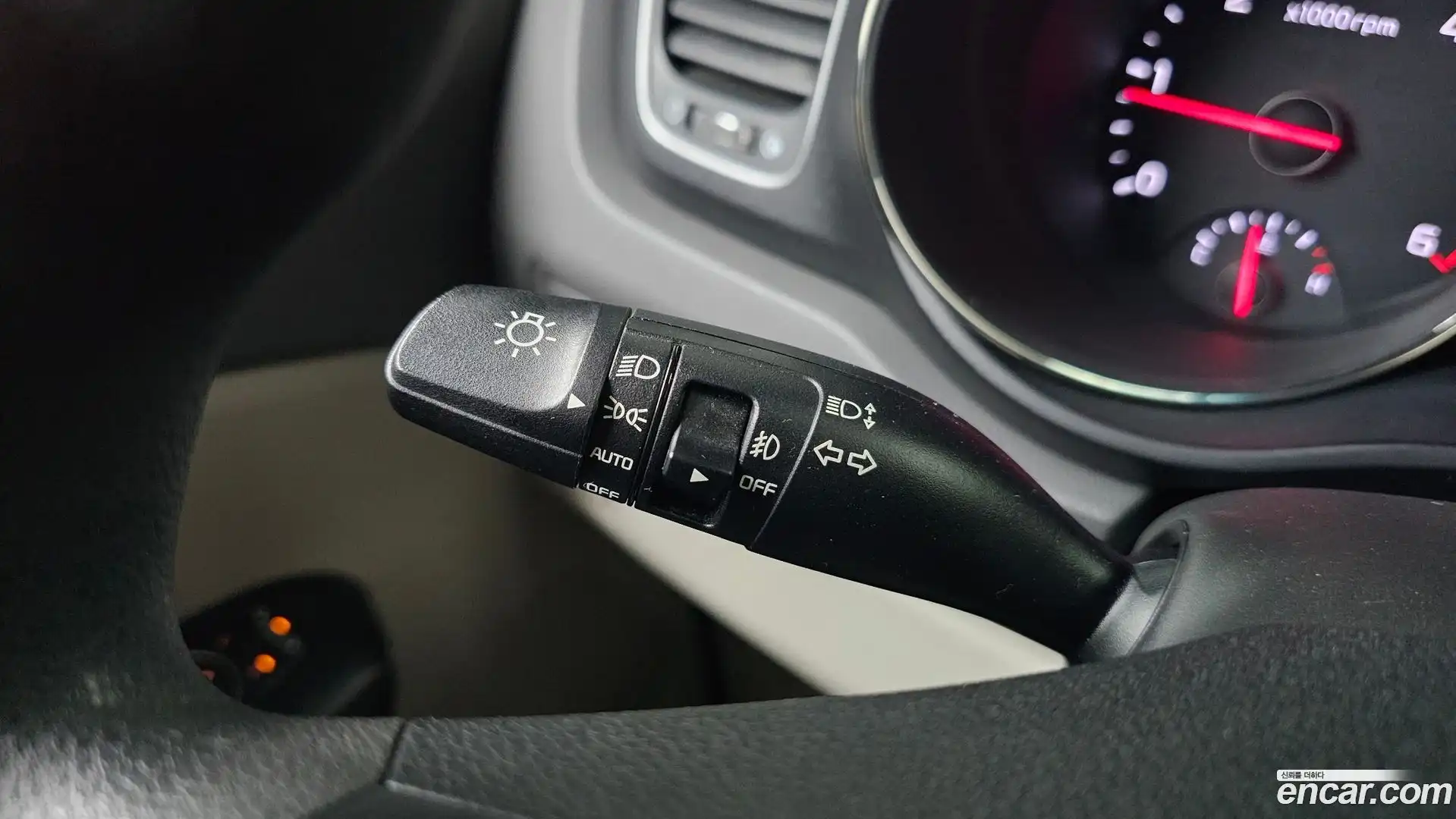 Canival Kia 2017.0-OPTION-043