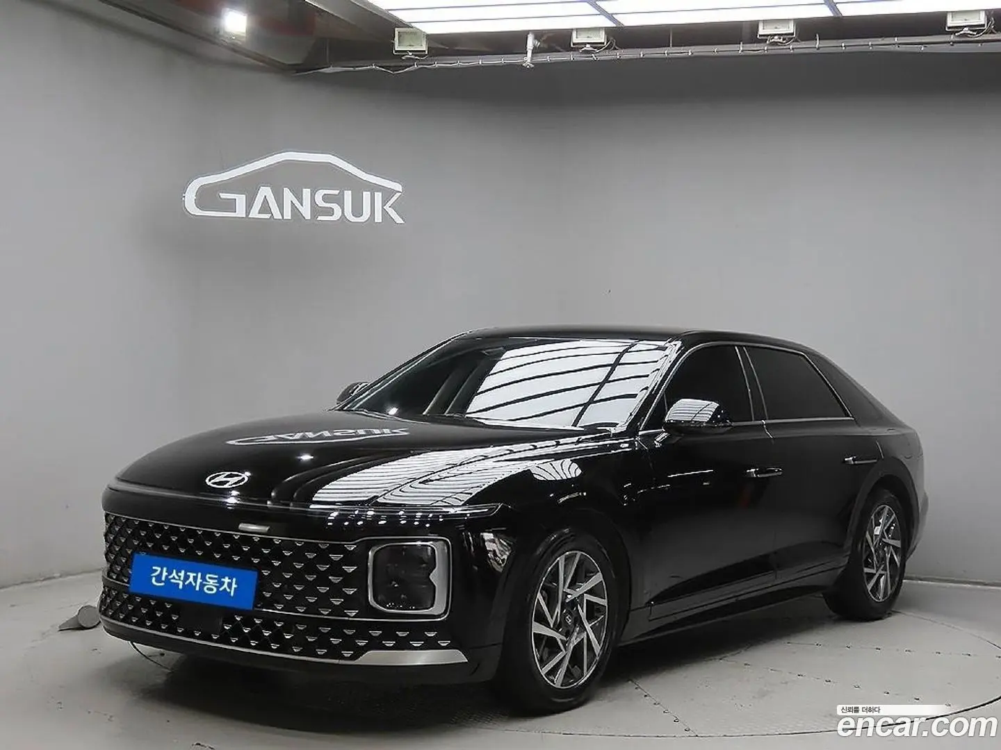 Main__Slider__Photo:Grandeur Hyundai 2023.2-0