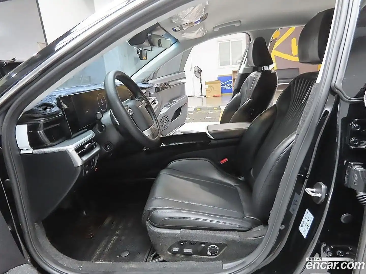 Grandeur Hyundai 2023.2-OPTION-018
