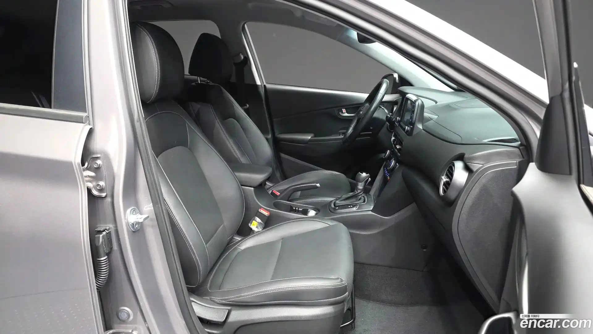 Kona Hyundai 2018.2-OPTION-015
