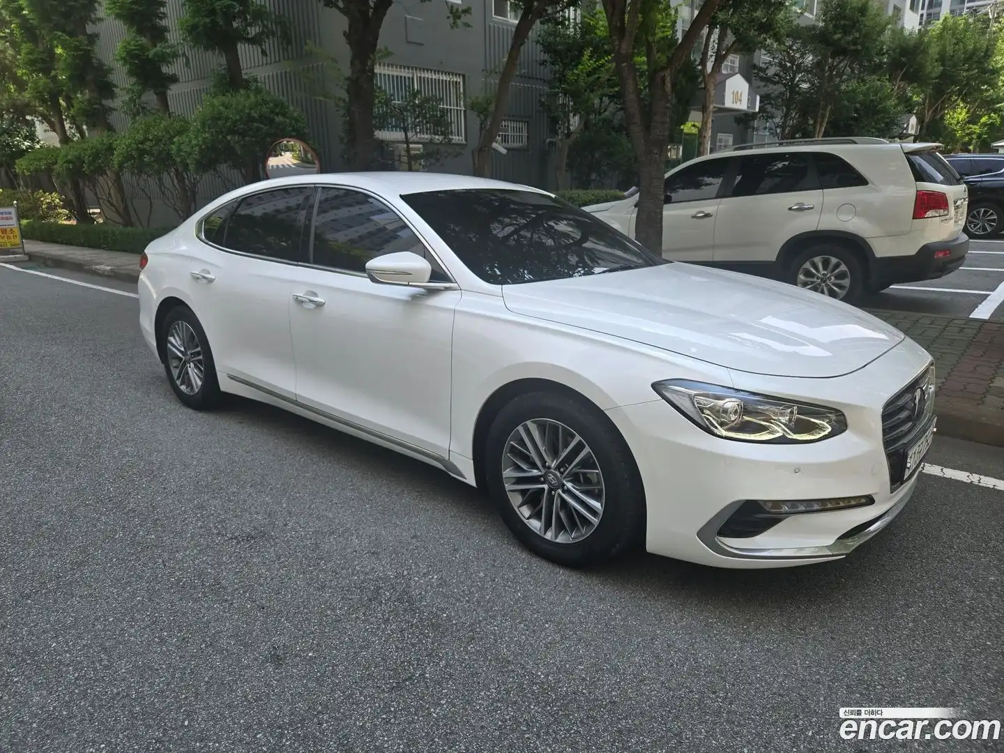 Grandeur Hyundai 2019.10-OUTER-003