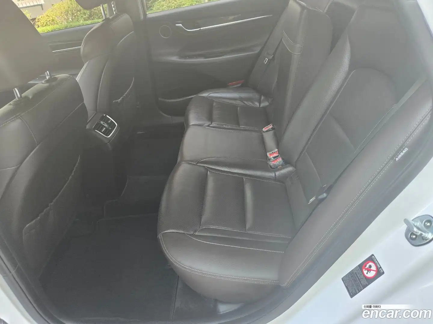 Grandeur Hyundai 2019.10-INNER-008