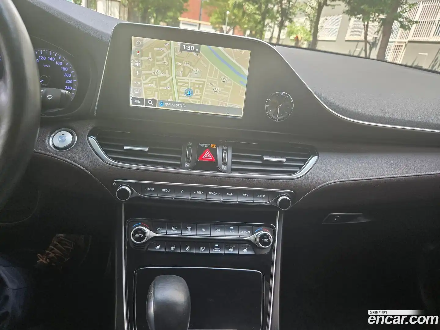 Grandeur Hyundai 2019.10-OPTION-015