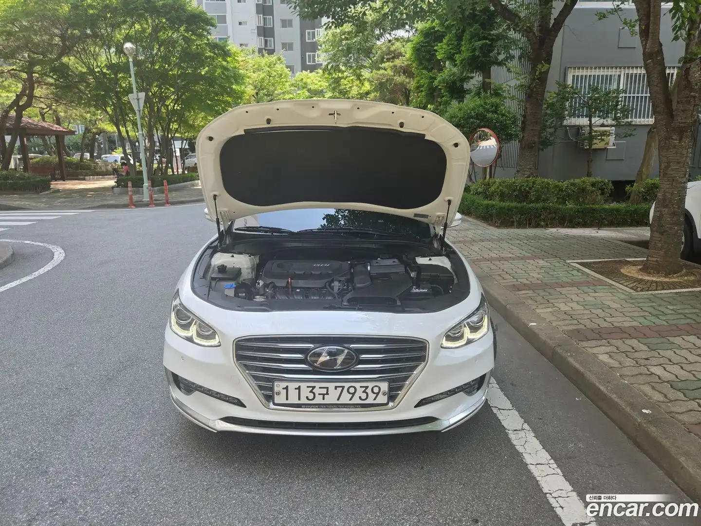 Grandeur Hyundai 2019.10-OPTION-024