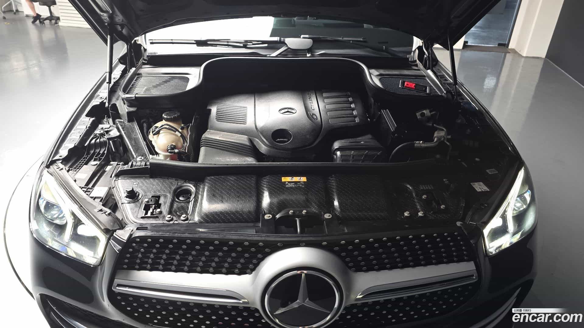 GLE-Class Mercedes-Benz 2020.6-OUTER-006