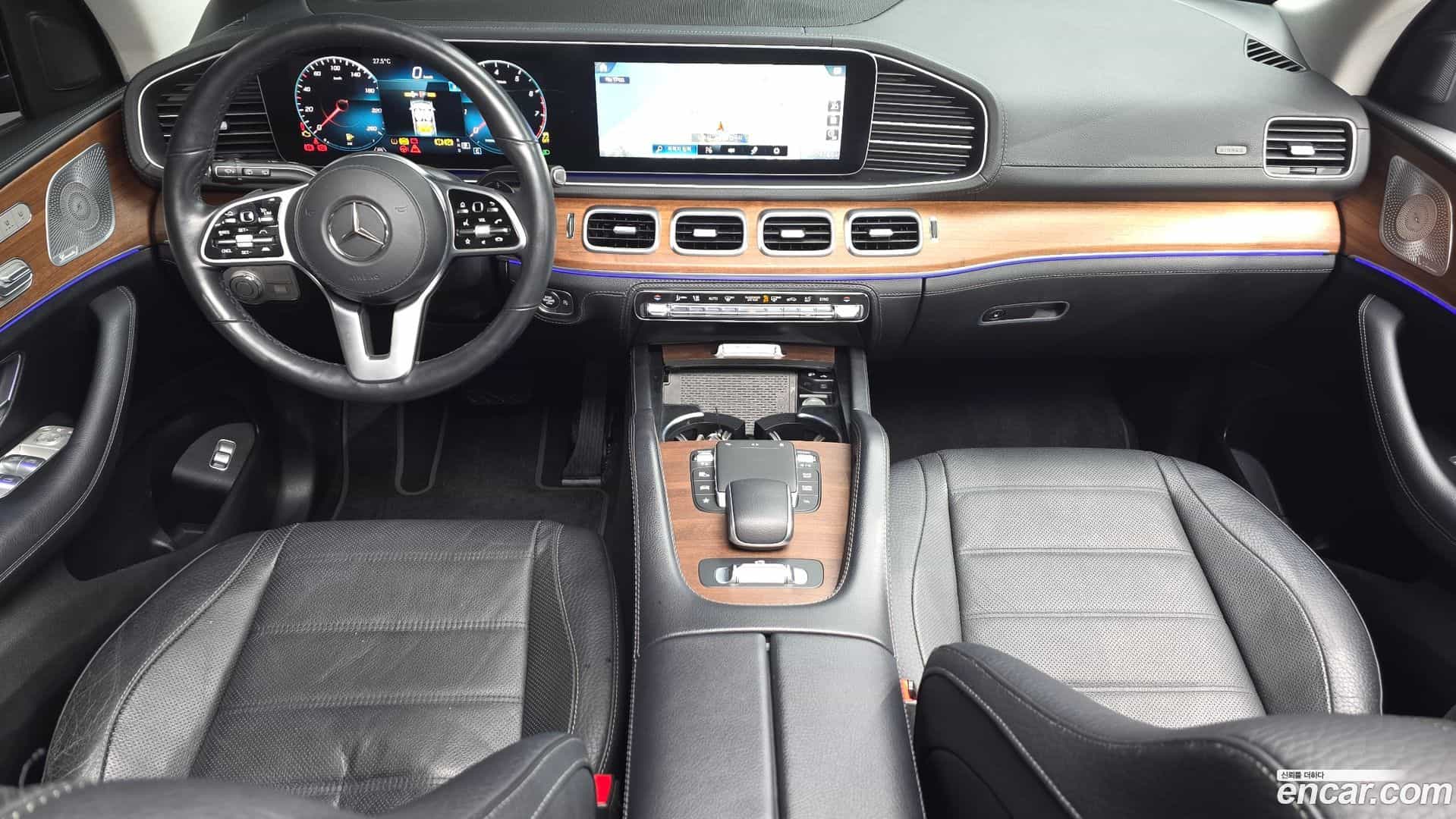 GLE-Class Mercedes-Benz 2020.6-INNER-007