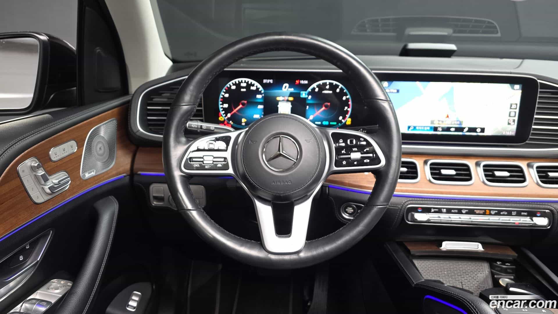 GLE-Class Mercedes-Benz 2020.6-OPTION-016