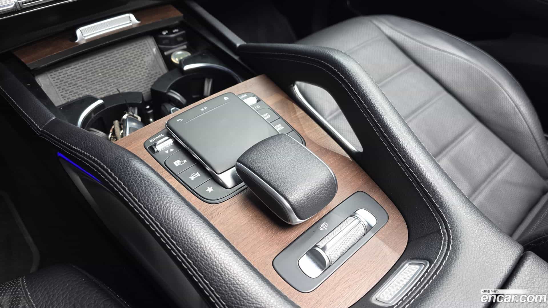 GLE-Class Mercedes-Benz 2020.6-OPTION-022