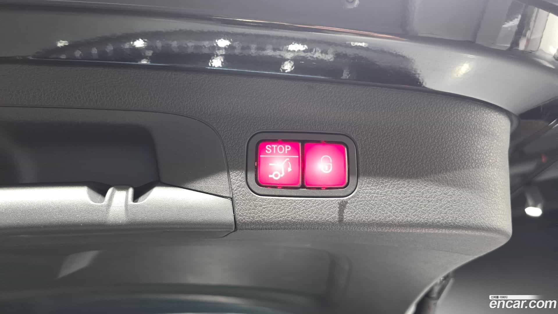 GLE-Class Mercedes-Benz 2020.6-OPTION-044